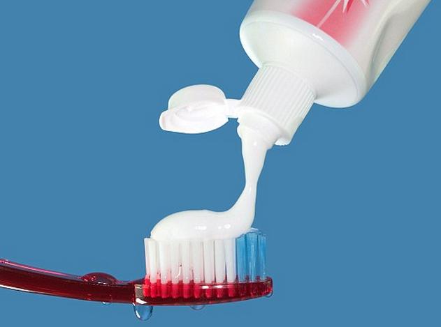 英国发明新技术 刷牙就能检测癌症-科技世界网
